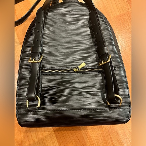 Louis Vuitton Mabillon Backpack - Picture 5 of 9